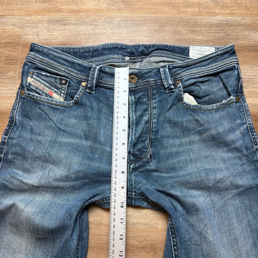 Diesel Larkee Jeans Mens 32x34 Blue Straight Leg Stretch Wash 008B2 Button Fly - Picture 13 of 16
